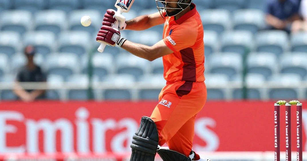 The 50-All-Out Lesson: In Asian Conditions a Chase Breaks Between Overs 7 and 15, Not at the Death